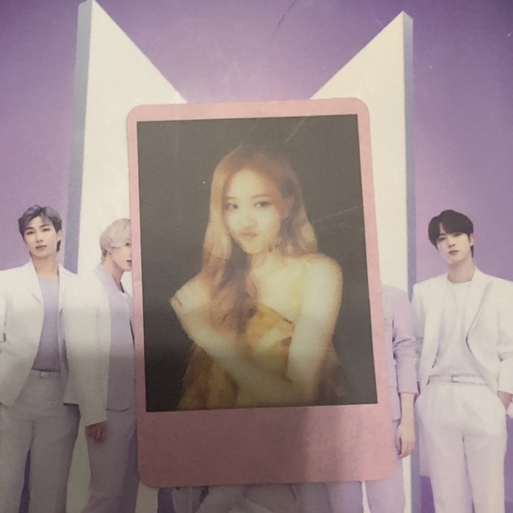 Polaroid Style Photo with Blackpink